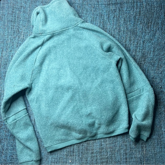 Nike Therma Fleece Funnel Neck Pullover Sweatshirt in Teal Blue - Picture 7 of 10